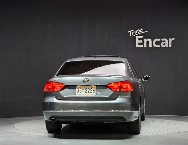 VW Passat 2.0 TDI - изображение 4