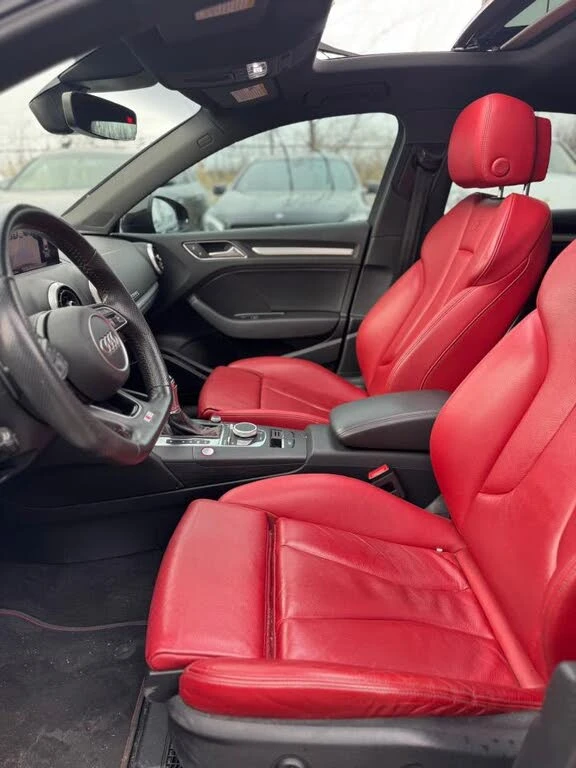 Audi S3 2.0 TFSI quattro Technik* АвтоКредит* (ЦЕНА ДО БГ), снимка 8 - Автомобили и джипове - 53421193