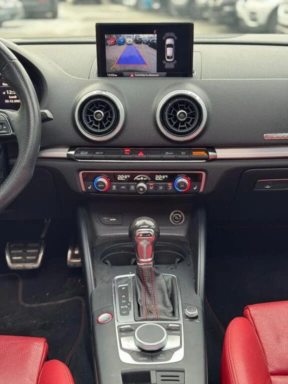 Audi S3 2.0 TFSI quattro Technik* АвтоКредит* (ЦЕНА ДО БГ), снимка 15 - Автомобили и джипове - 53421193