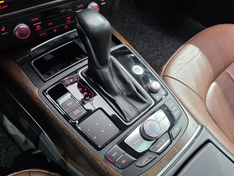 Audi A7 3.0 TDI Quattro - САМО 30% АВАНС, снимка 9 - Автомобили и джипове - 56158763