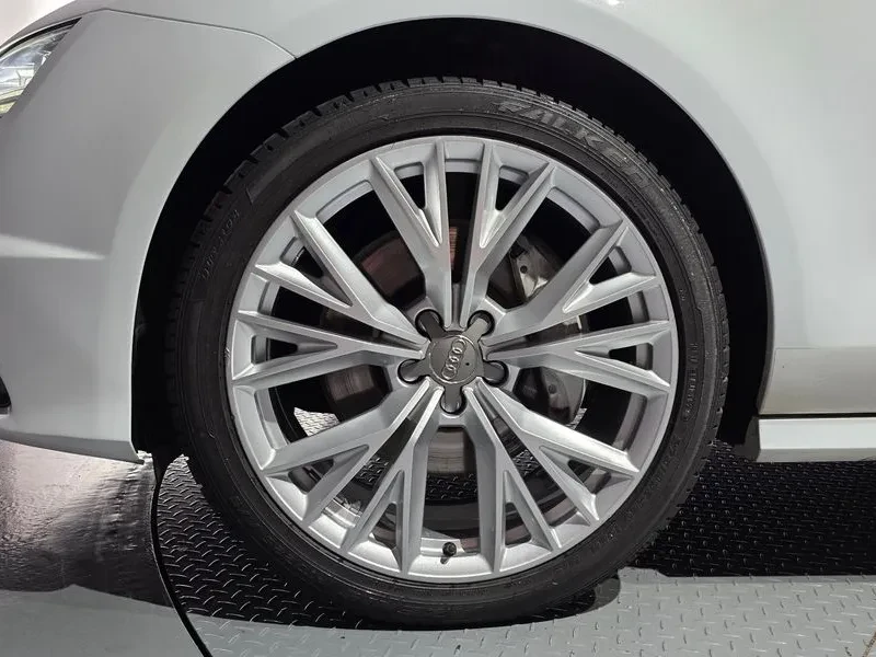 Audi A7 3.0 TDI Quattro - САМО 30% АВАНС, снимка 5 - Автомобили и джипове - 56158763