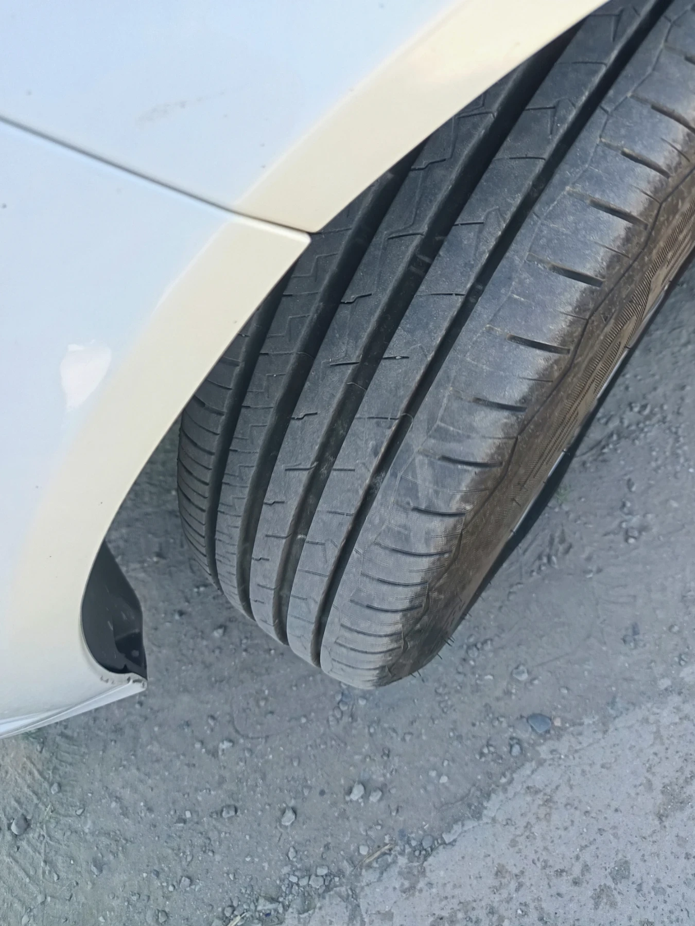 Mercedes-Benz E 200  | Mobile.bg   13