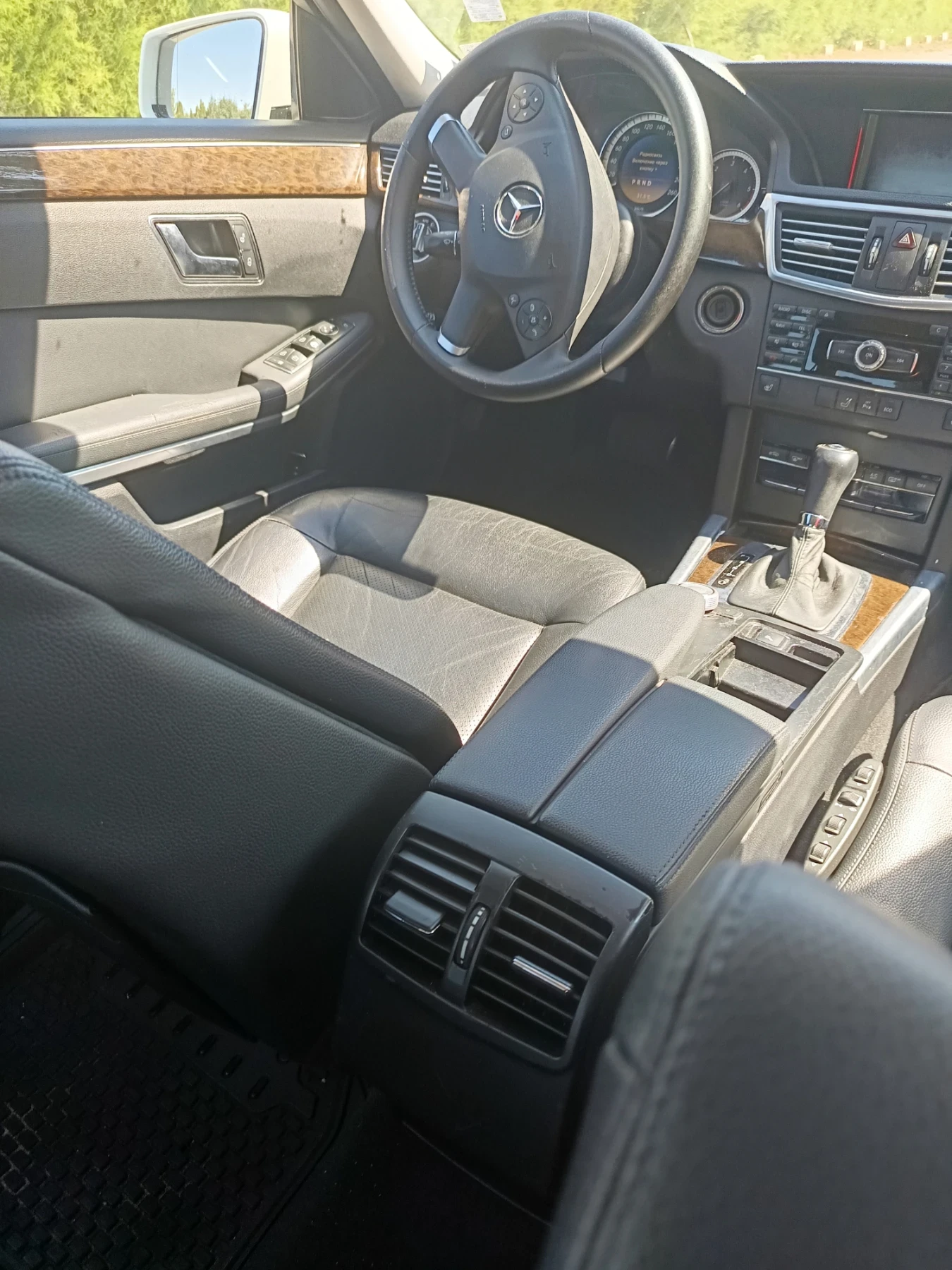 Mercedes-Benz E 200  | Mobile.bg   12