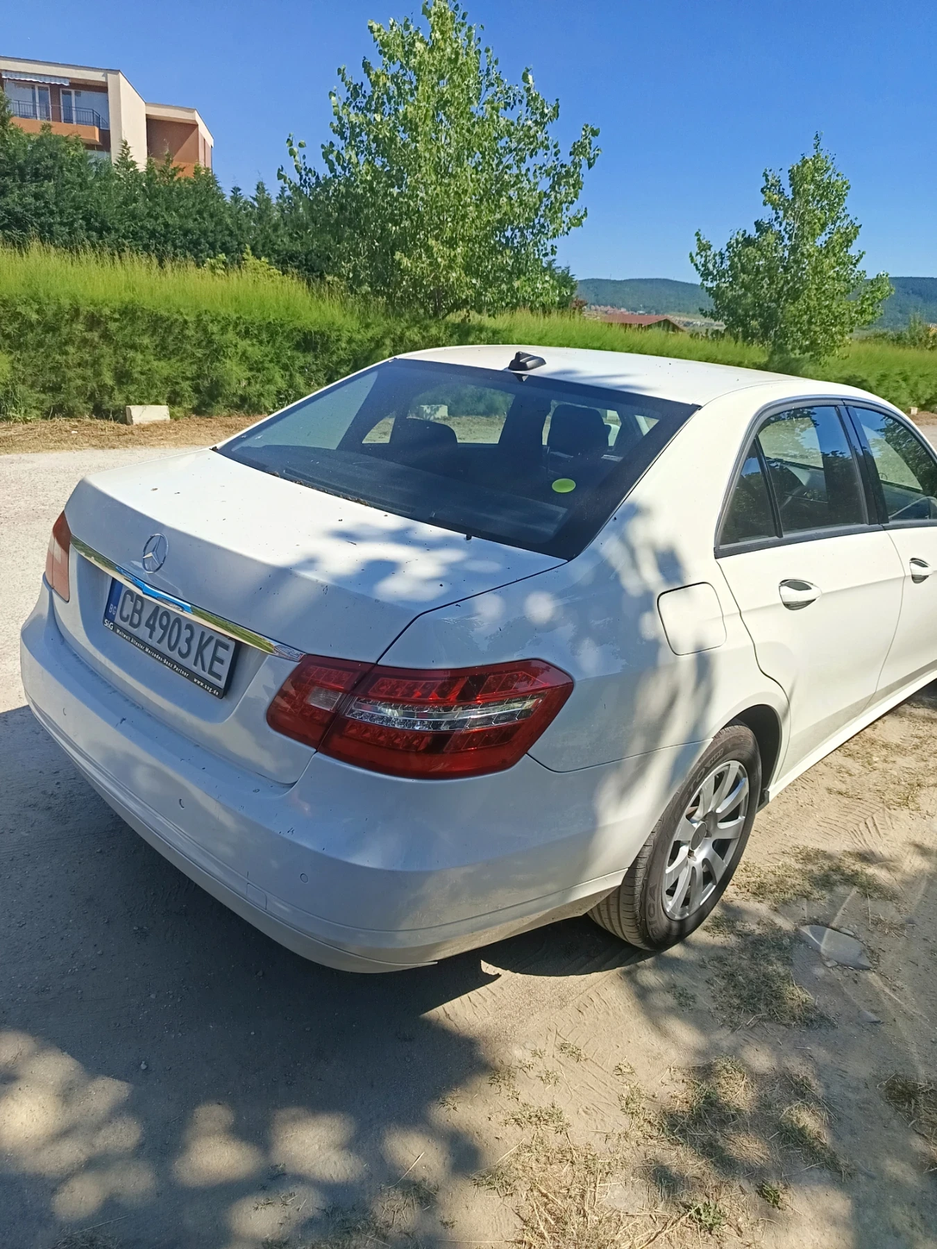 Mercedes-Benz E 200 Лек - изображение 7