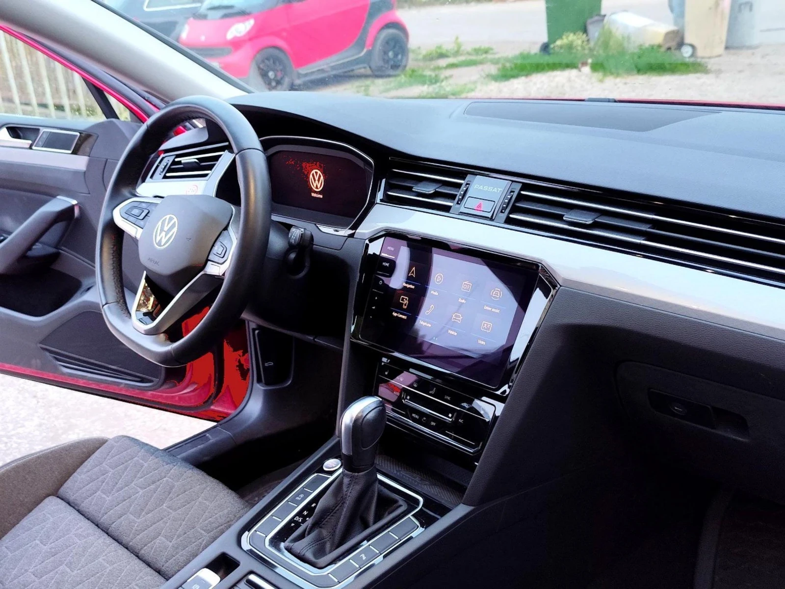 VW Passat  Business Premium   Facelift   Discover Pro   - изображение 8