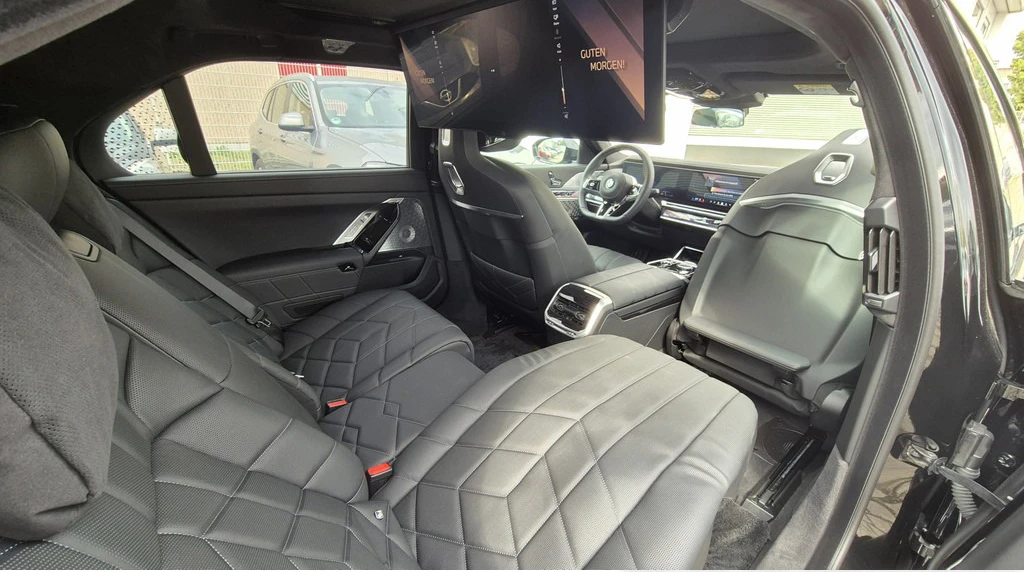 BMW 740 d//xDRIVE/M/SPORT-PRO/360/NAVI/AMBI - изображение 5