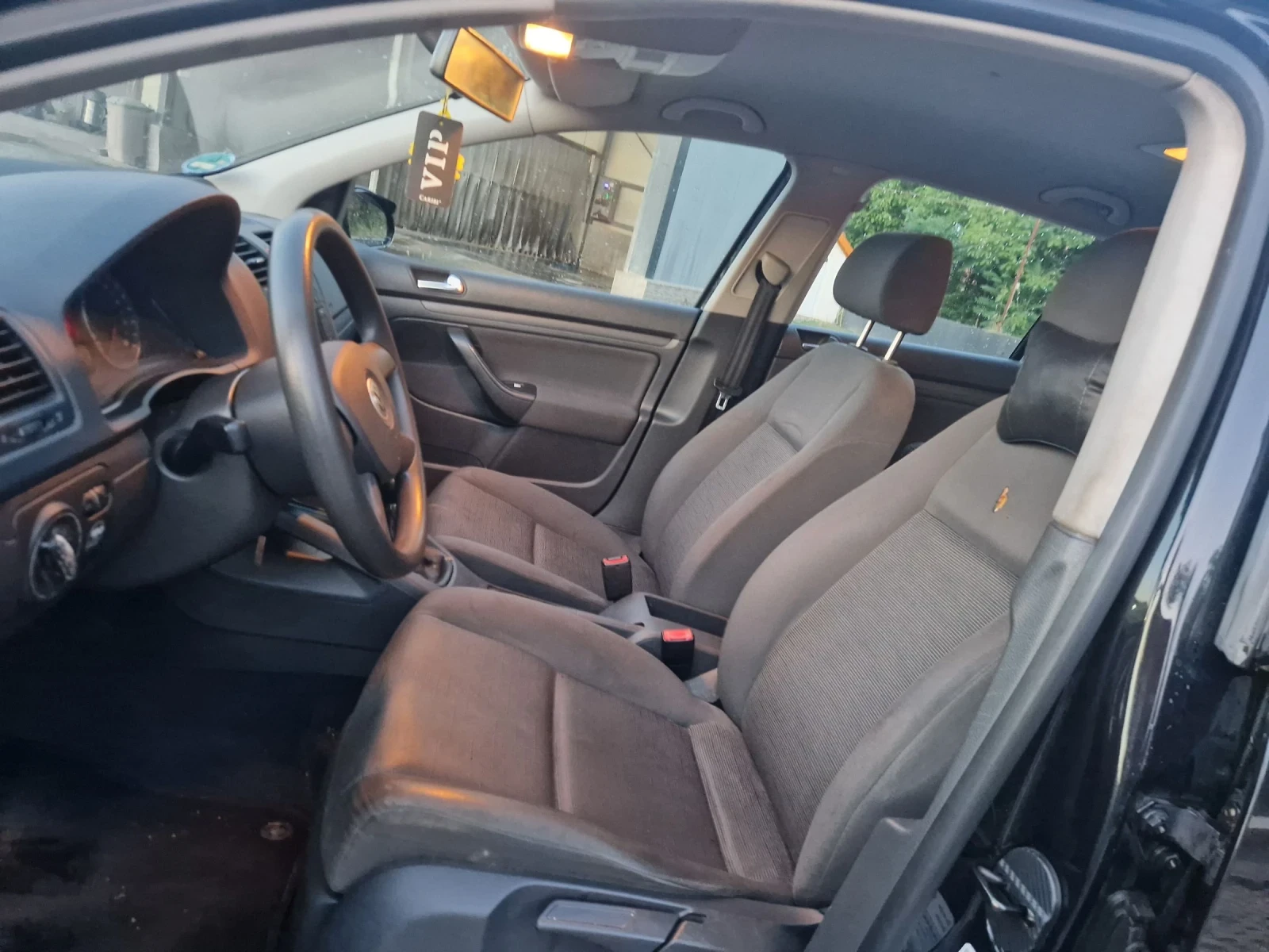 VW Golf 1.9 TDI 105кс. - изображение 8