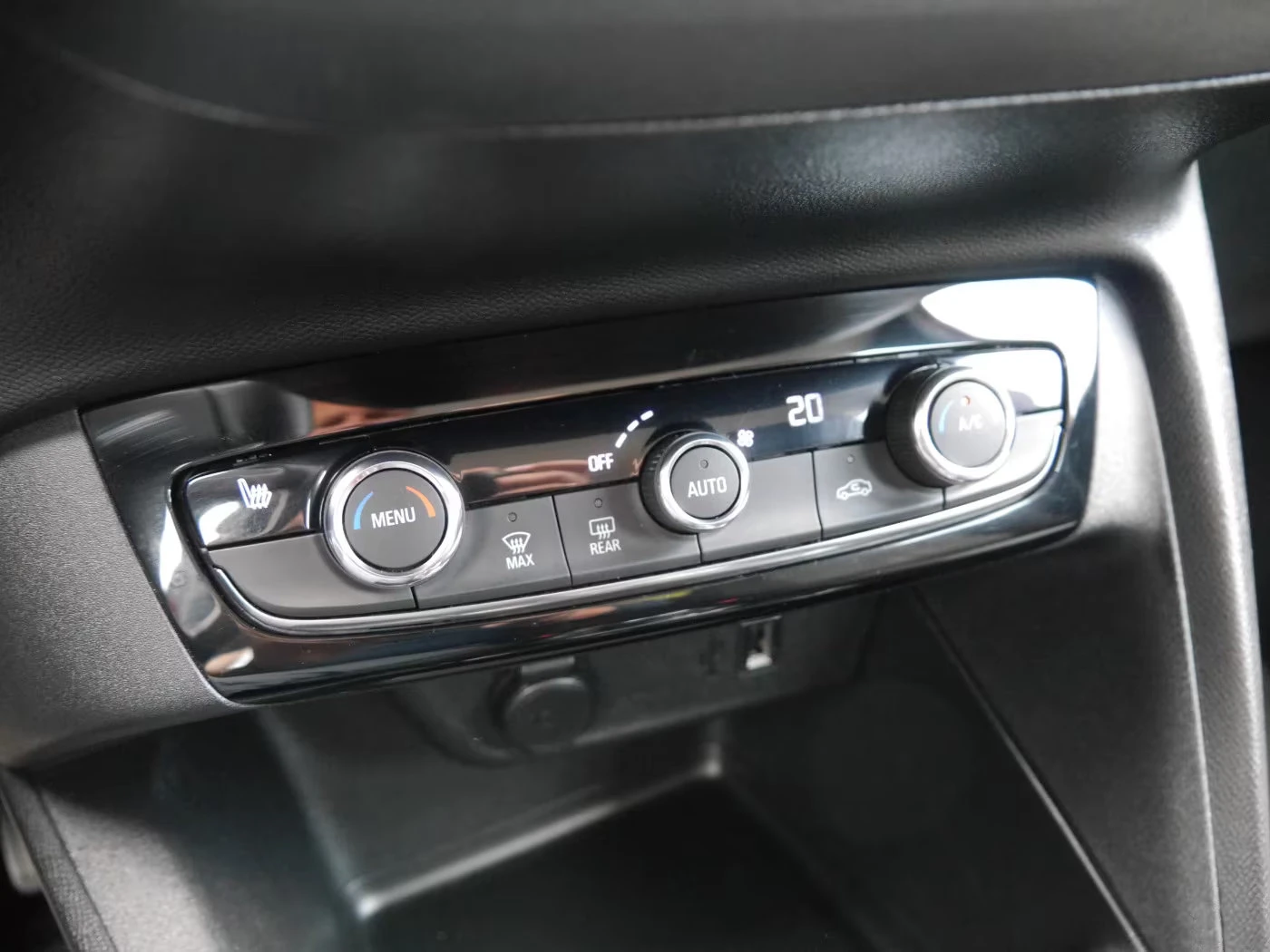 Opel Corsa eEdition/136HP/CAM/NAVI/LED/ACC/CPLAY/428g | Mobile.bg   12