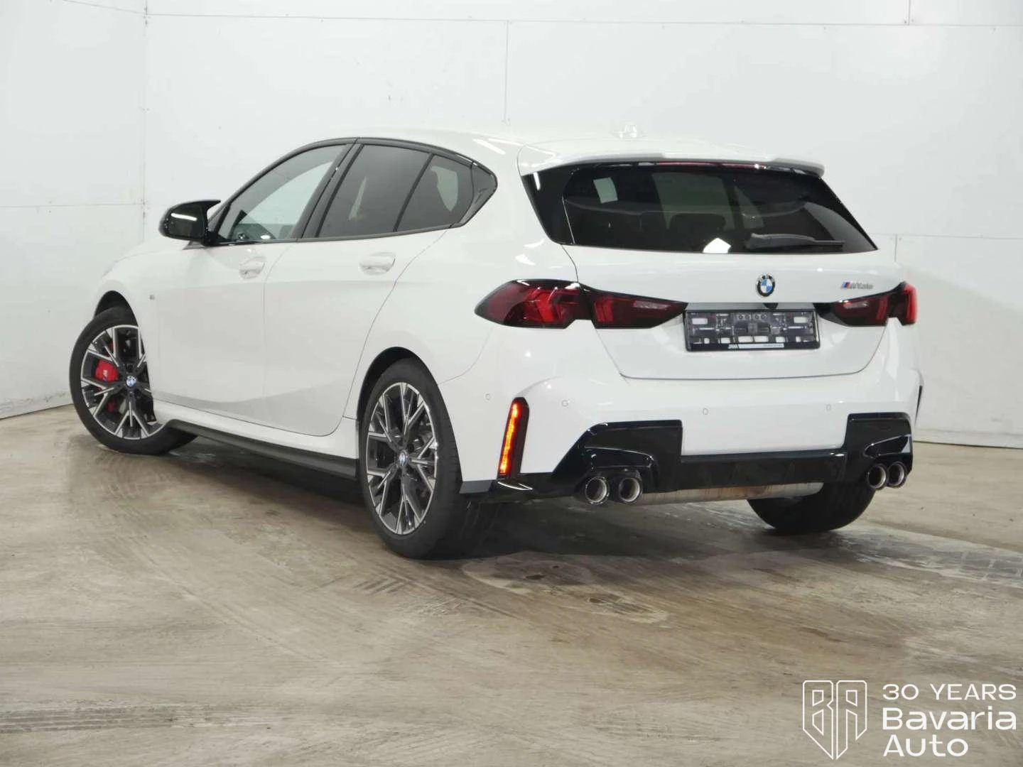 BMW 135 M135i xDrive Steptronic | Mobile.bg   2