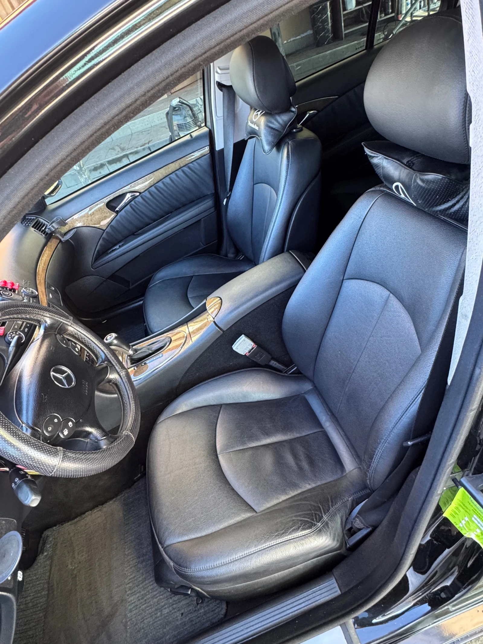 Mercedes-Benz E 320  - изображение 8