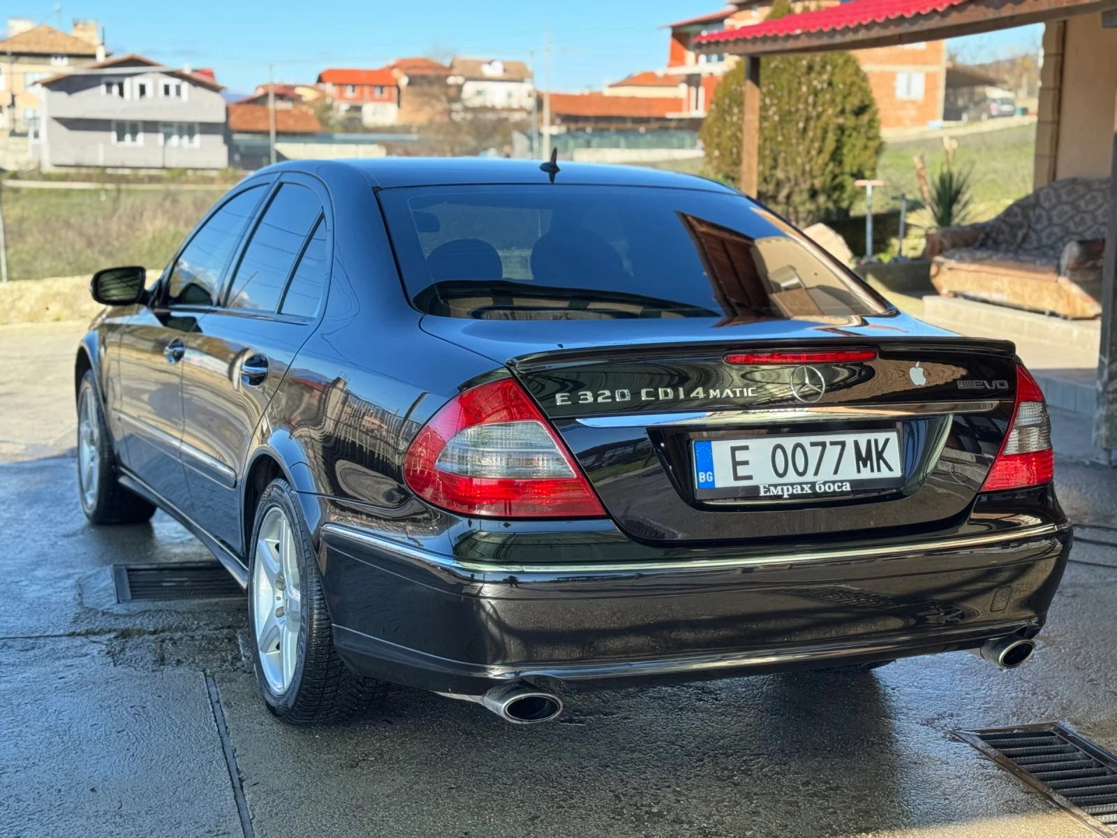 Mercedes-Benz E 320  - изображение 2