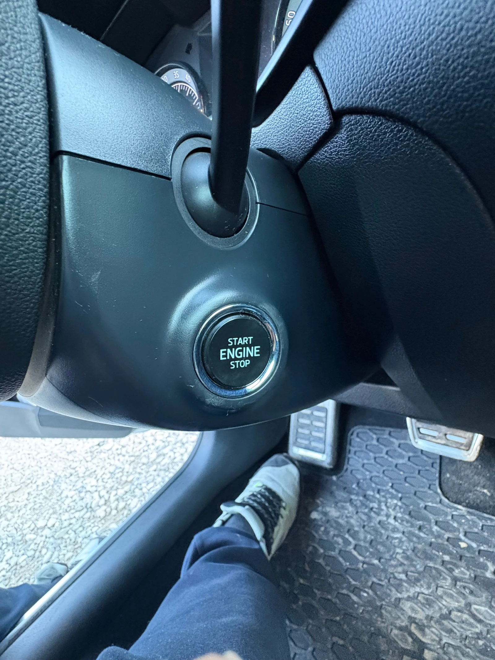 Skoda Octavia 2.0D Lim.StayPan | Mobile.bg � ����������� 9