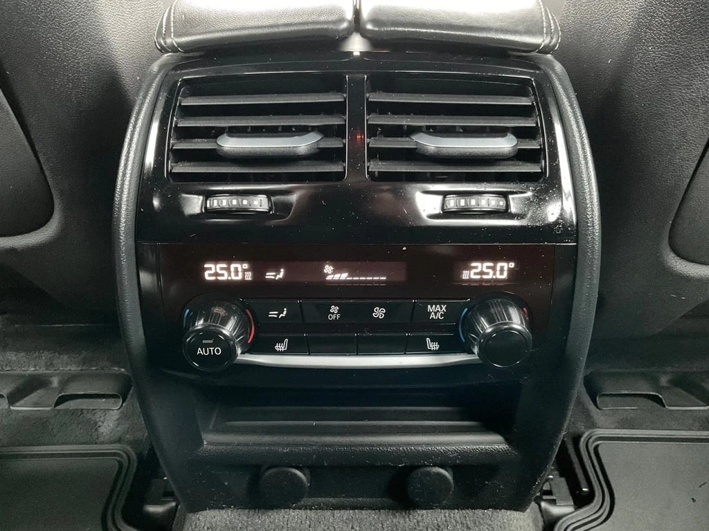 BMW 530 * 530i xDrive M PKG! LTHR! NAV! BACK UP CAM! HUD!  | Mobile.bg � ����������� 12