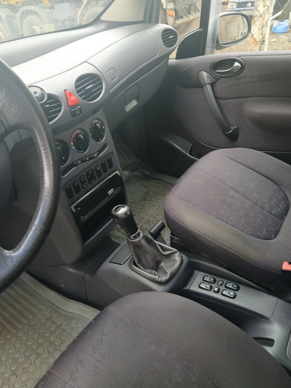 Mercedes-Benz A 160  - изображение 7