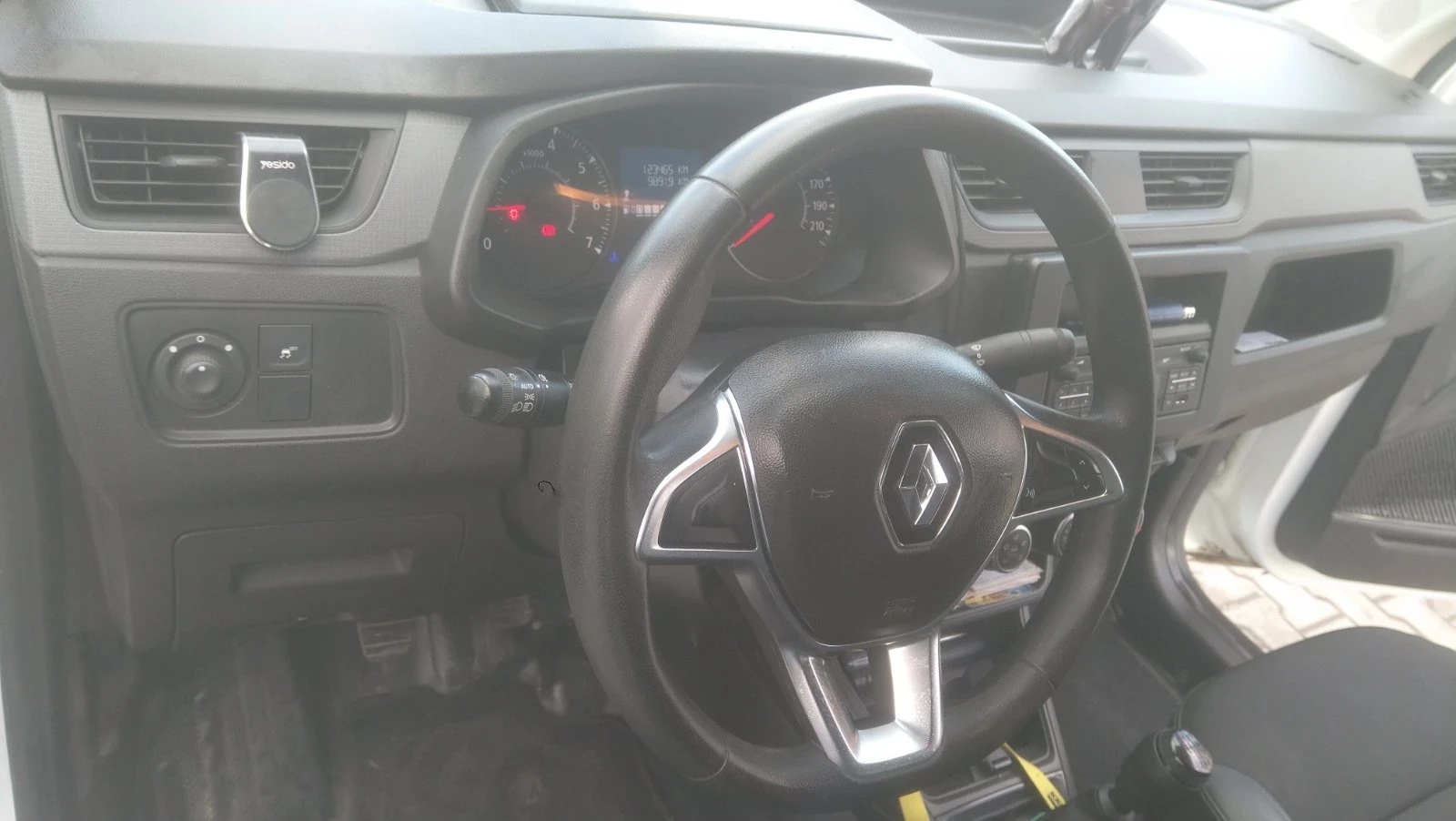 Renault Express  - изображение 5