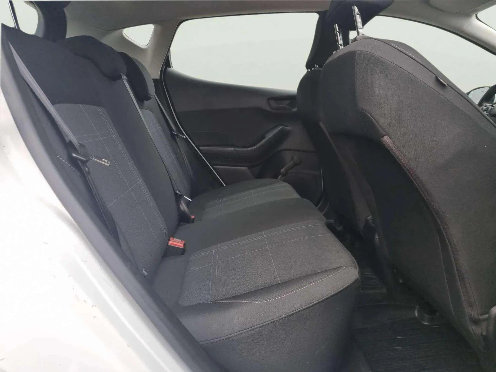 Ford Fiesta 1.1 L | Mobile.bg � ����������� 12
