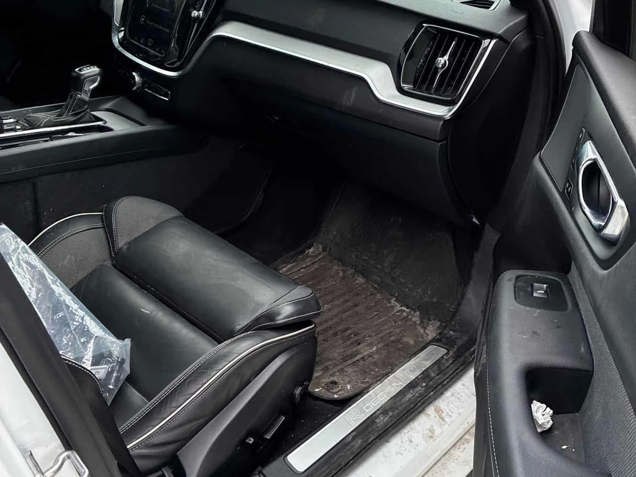 Volvo S60 R Design | ПОДГРЕВ| ШИБЕДАХ + КЛИП НА МОТОР + ГУМИ - изображение 10