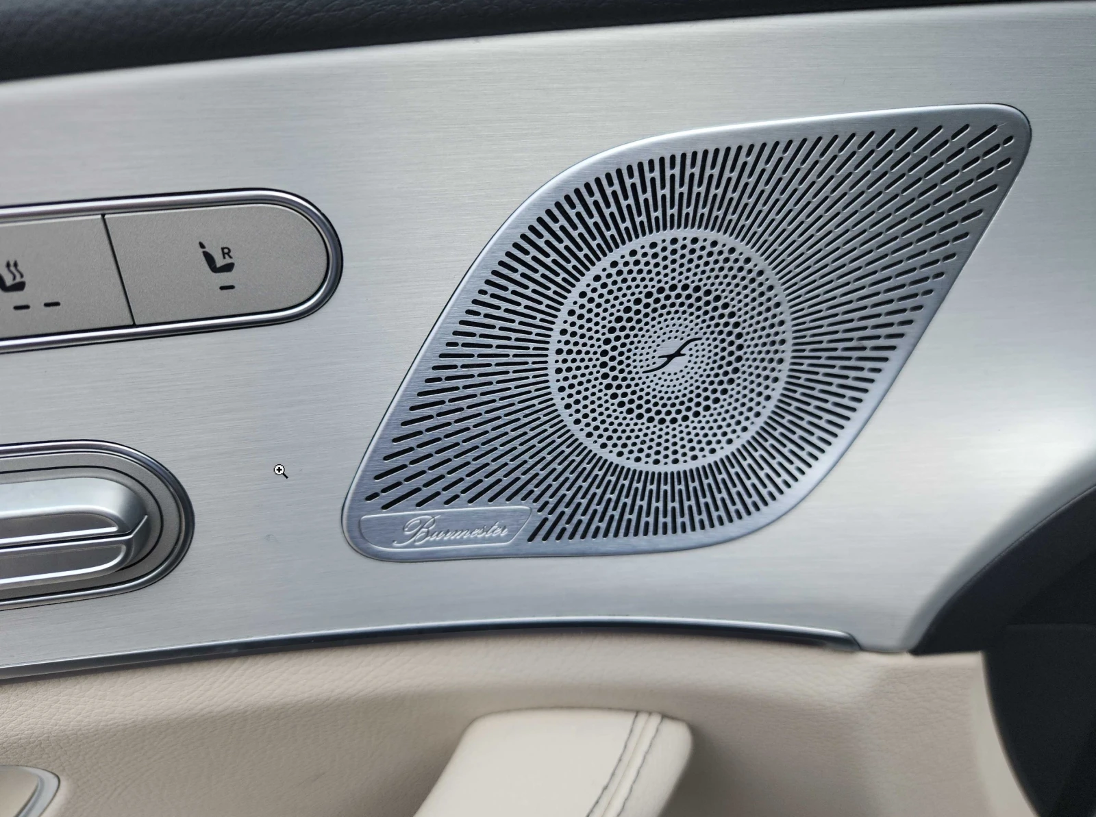 Mercedes-Benz GLE 450 * AMG PACK* AWD* HEAD UP* BURMERSTER* БЕЗ ИНЦИДЕНТ, снимка 12 - Автомобили и джипове - 54240942