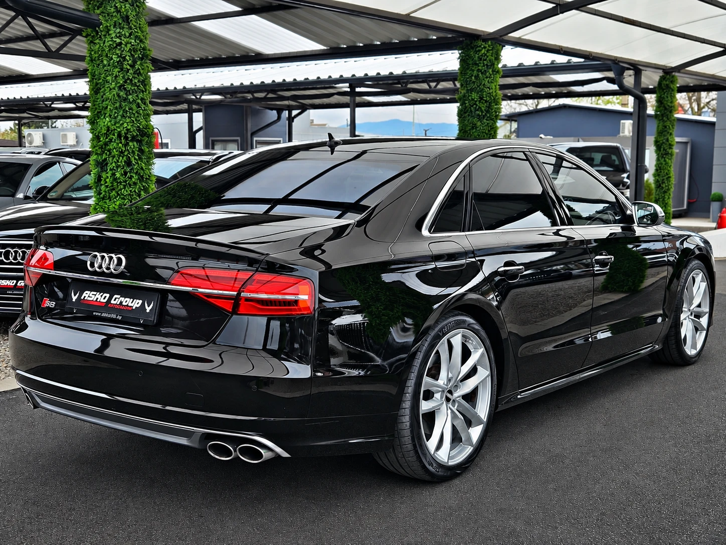 Audi S8 PLUS/ABT700PS/MATRIX/360CAM/DISTR/МАСАЖ/ОБДУХ/ВАКУ, снимка 5 - Автомобили и джипове - 54258063