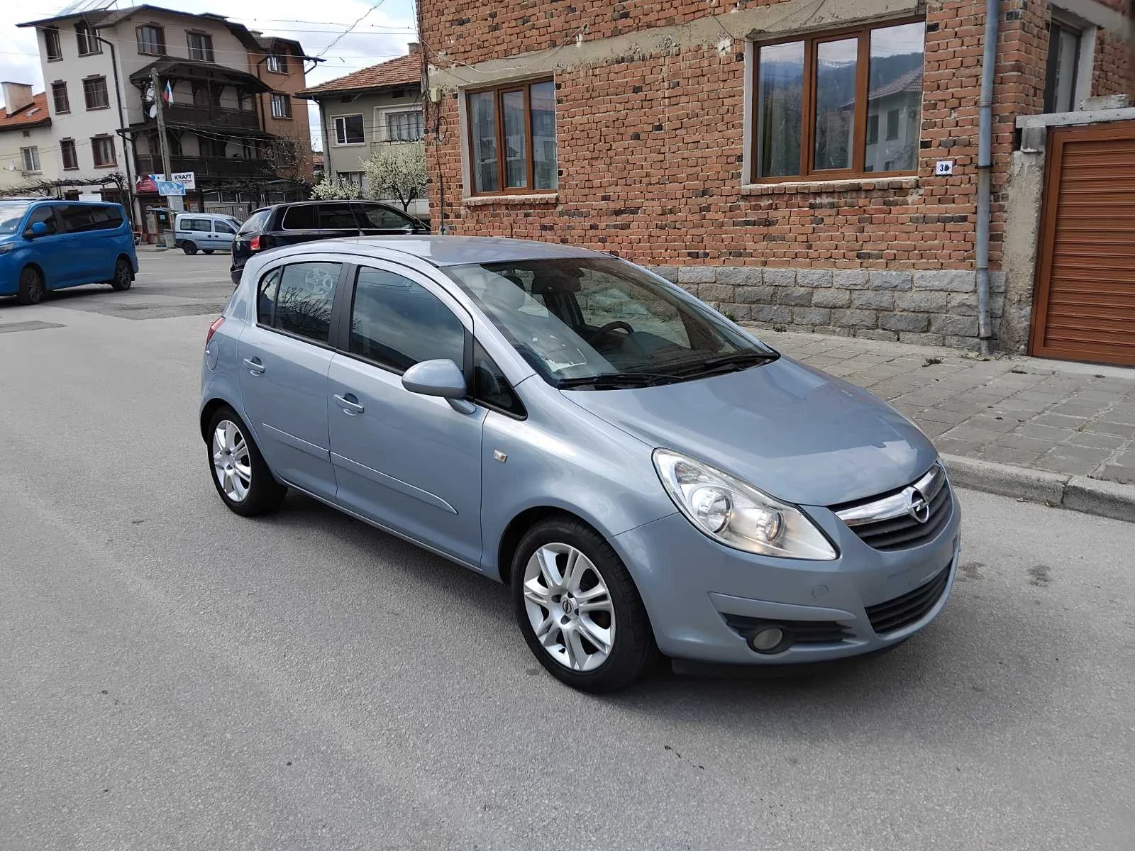 Opel Corsa 1.2, снимка 2 - Автомобили и джипове - 54261430