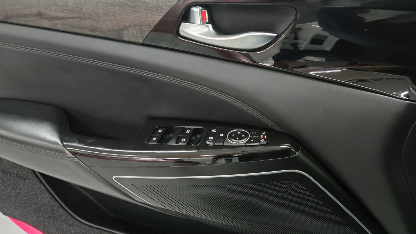 Kia K7 2.5 GDI* PRESTIGE* КОЖА* ПОДГРЕВ* ОБДУХВАНЕ* 360, снимка 13 - Автомобили и джипове - 54906850