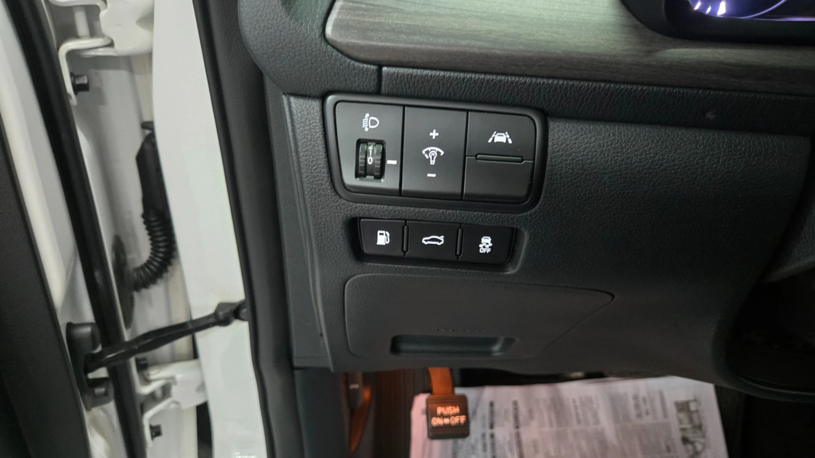 Kia K7 2.5 GDI* PRESTIGE* КОЖА* ПОДГРЕВ* ОБДУХВАНЕ* 360, снимка 12 - Автомобили и джипове - 54906850