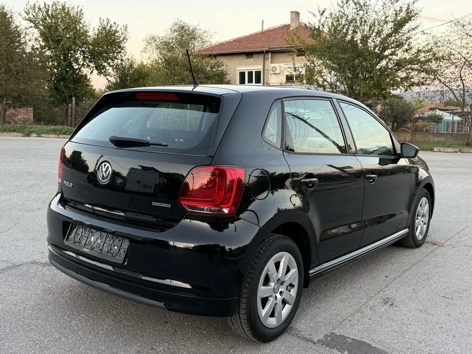 VW Polo 1.2 TDI, снимка 2 - Автомобили и джипове - 55182909