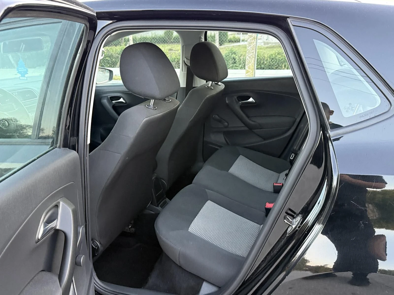 VW Polo 1.2 TDI, снимка 11 - Автомобили и джипове - 55182909