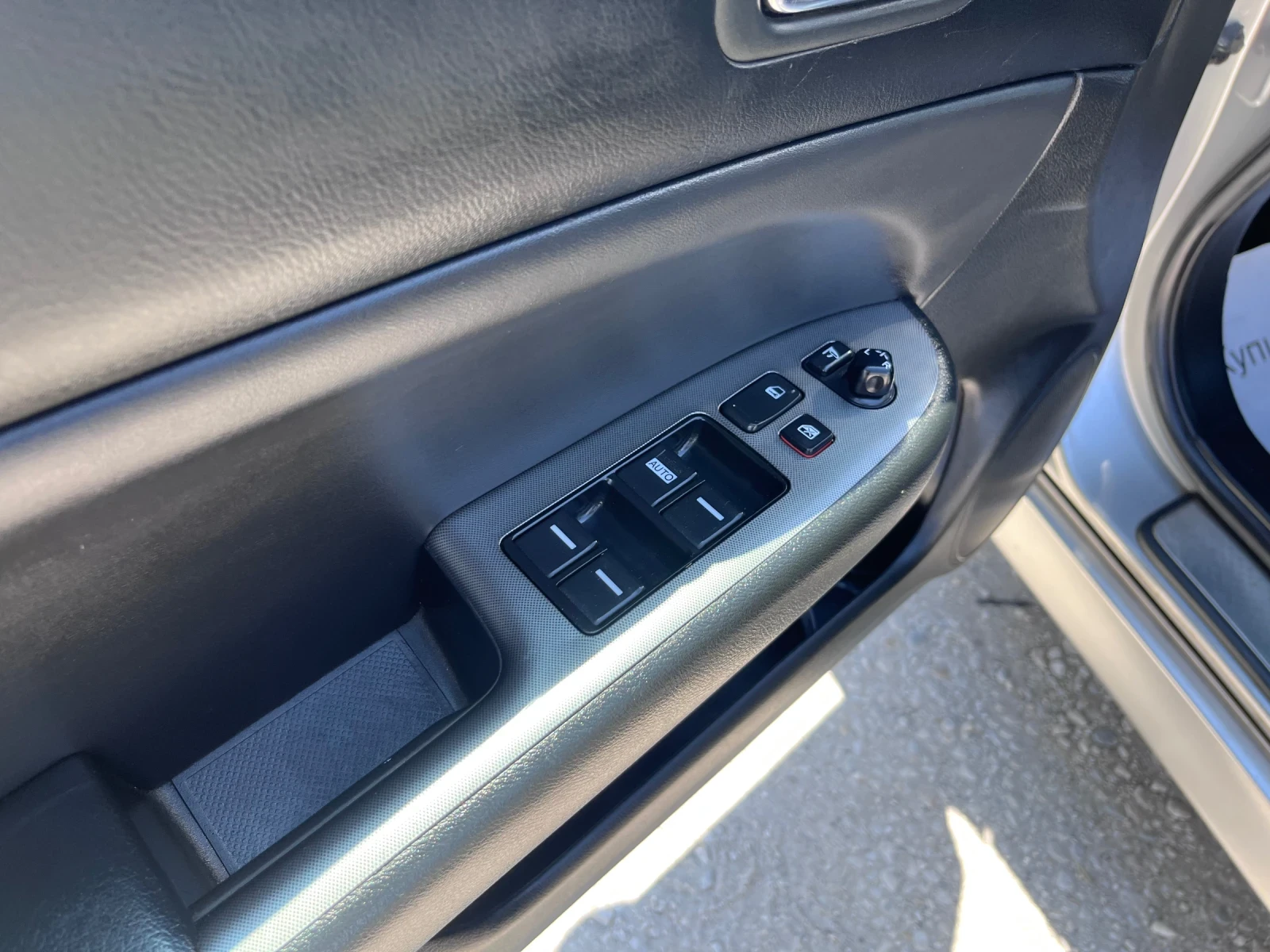 Honda Accord 2.0i, снимка 9 - Автомобили и джипове - 55191094