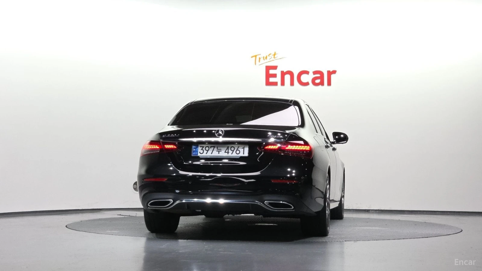 Mercedes-Benz E 220 4MATIC/AMG-LINE/DRIVE-ASSISTS/SUNROOF | Mobile.bg � ����������� 4