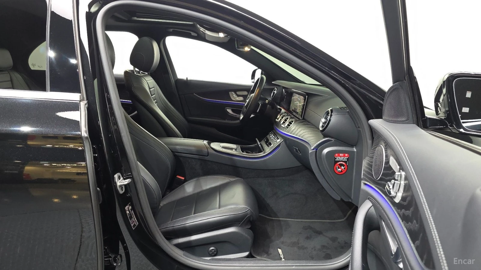 Mercedes-Benz E 220 4MATIC/AMG-LINE/DRIVE-ASSISTS/SUNROOF | Mobile.bg � ����������� 14