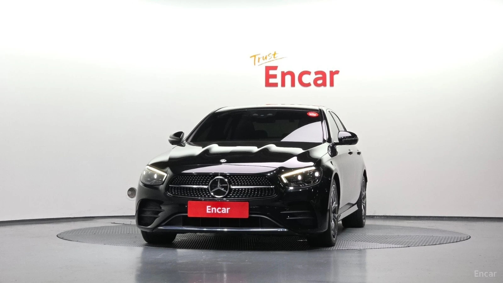 Mercedes-Benz E 220 4MATIC/AMG-LINE/DRIVE-ASSISTS/SUNROOF | Mobile.bg � ����������� 3