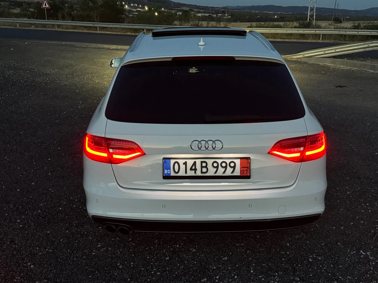 Audi A4, снимка 4 - Автомобили и джипове - 56011423