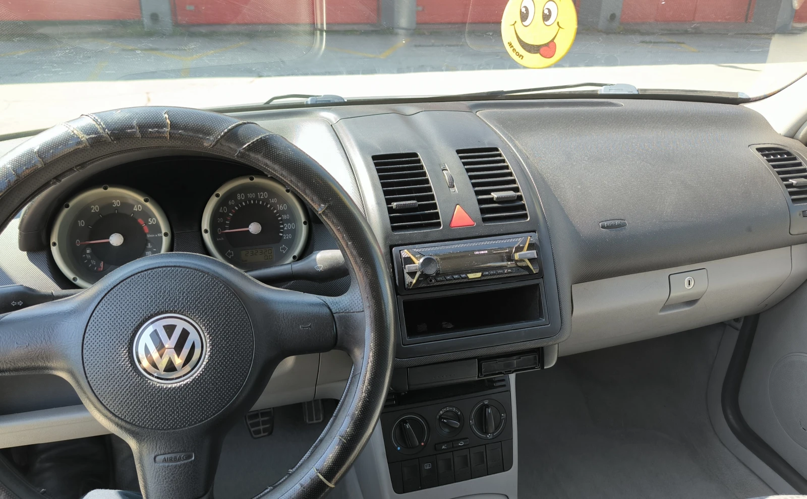VW Polo, снимка 14 - Автомобили и джипове - 56161726