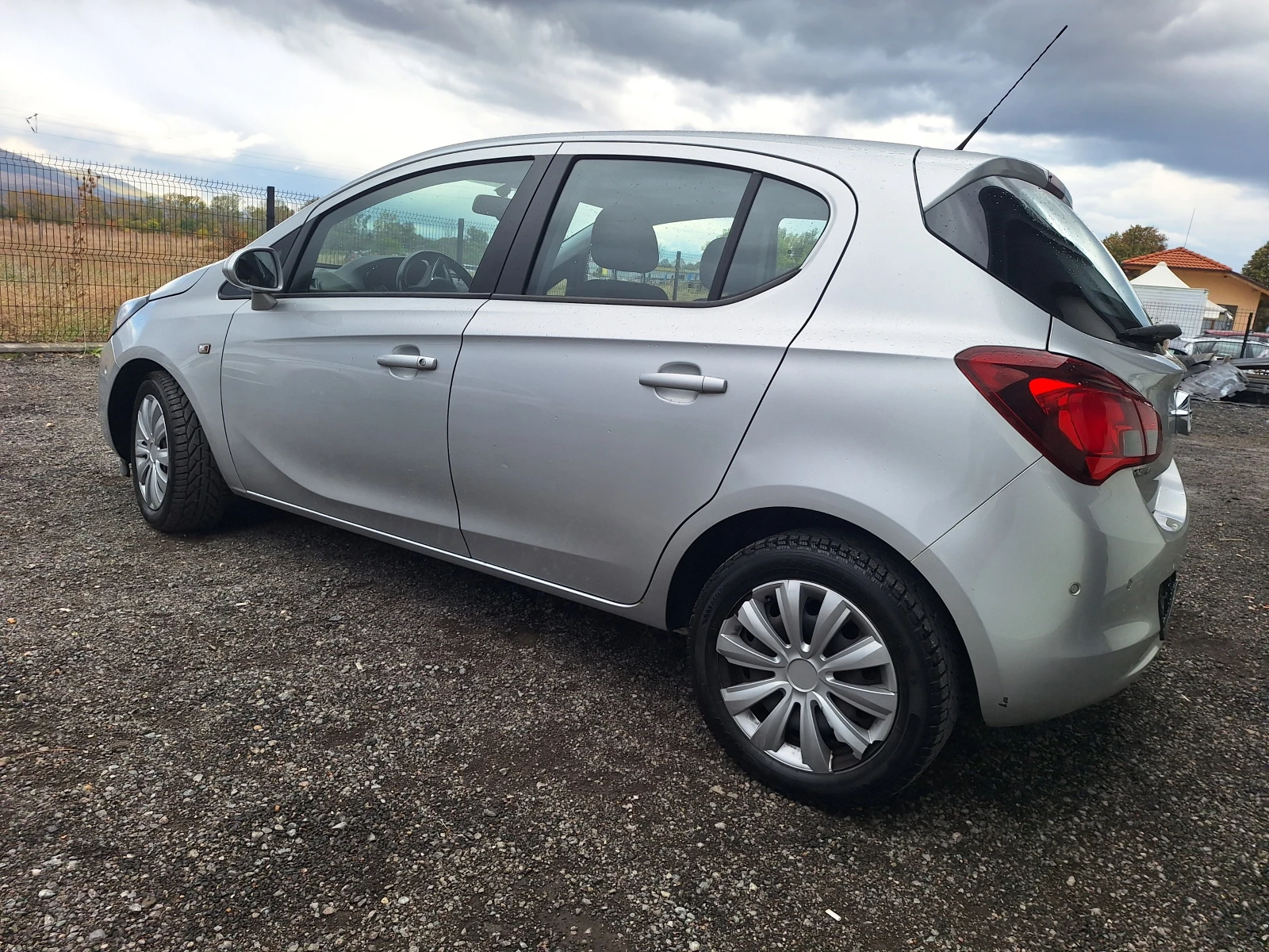 Opel Corsa 1.3cdti, снимка 6 - Автомобили и джипове - 56535121