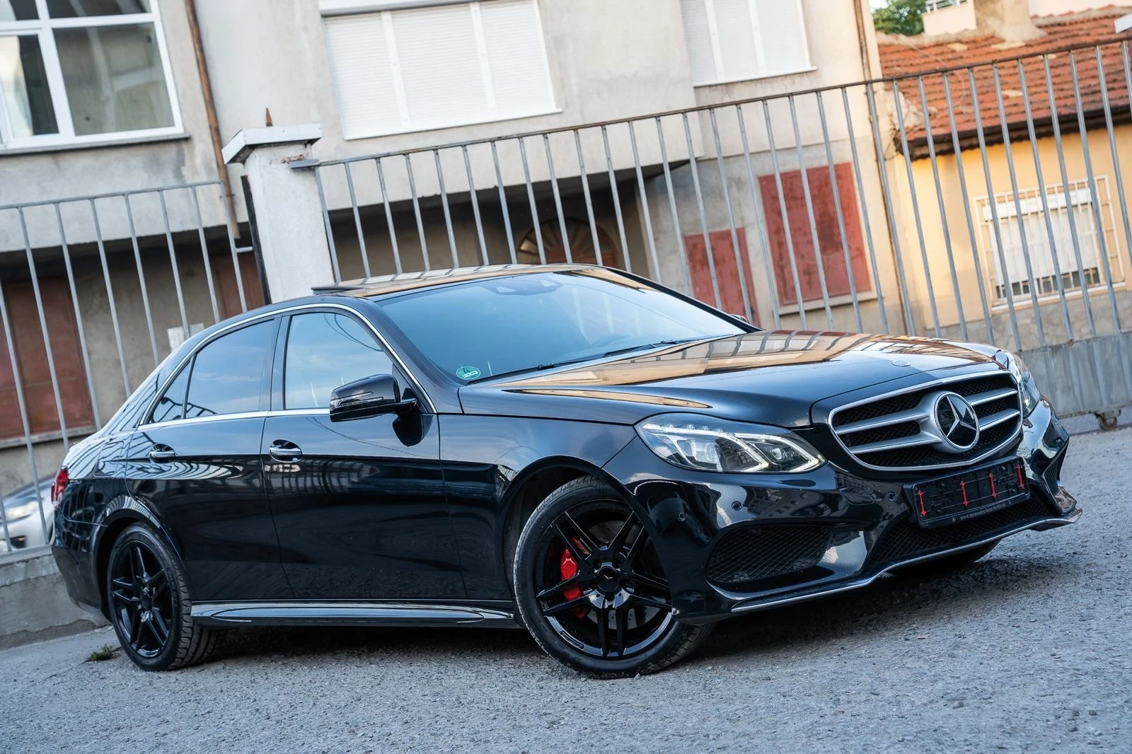 Mercedes-Benz E 350 CDI-AMG-9G-FACE-DISTR-KEYLESS-ОБДУХ-ASSIST-FULL