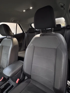 VW T-Roc Style 1.5 TSI DSG Гаранция до 2028 г., снимка 5