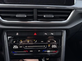 VW T-Roc Style 1.5 TSI DSG Гаранция до 2028 г., снимка 10