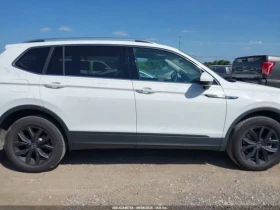 VW Tiguan 2.0T SE  | Mobile.bg    7