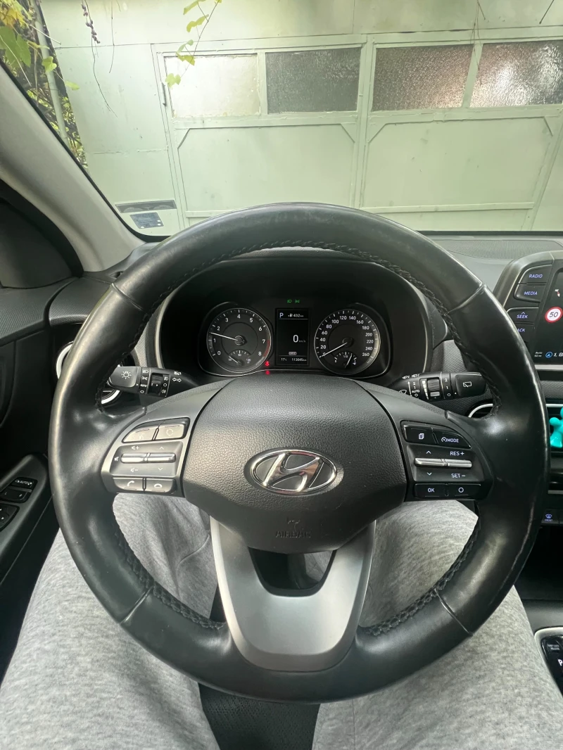 Hyundai Kona 1.6 T-GDI 4x4 FULL, снимка 8 - Автомобили и джипове - 48173627