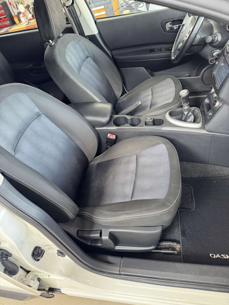 Nissan Qashqai 1.6td., снимка 9 - Автомобили и джипове - 50947923