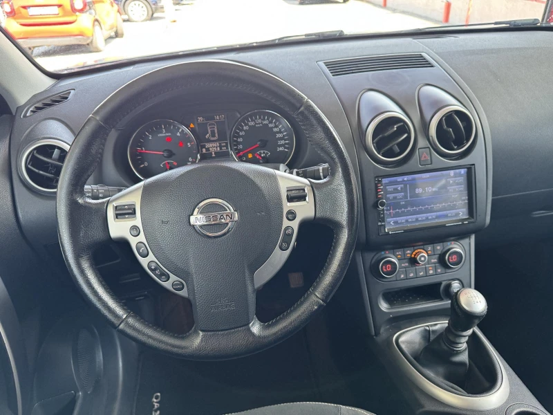 Nissan Qashqai 1.6td., снимка 15 - Автомобили и джипове - 50947923