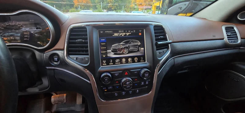 Jeep Grand cherokee 5.7 Summit, снимка 8 - Автомобили и джипове - 52907869