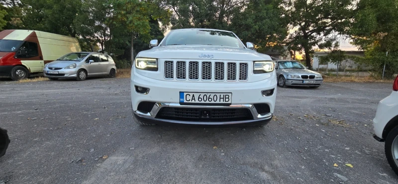 Jeep Grand cherokee 5.7 Summit, снимка 2 - Автомобили и джипове - 52907869