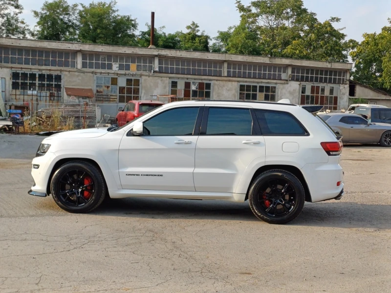 Jeep Grand cherokee 6.4 SRT, снимка 11 - Автомобили и джипове - 52234148