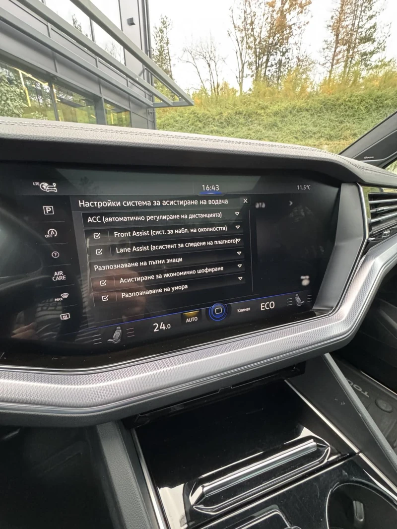 VW Touareg R-LINE, снимка 15 - Автомобили и джипове - 52308723