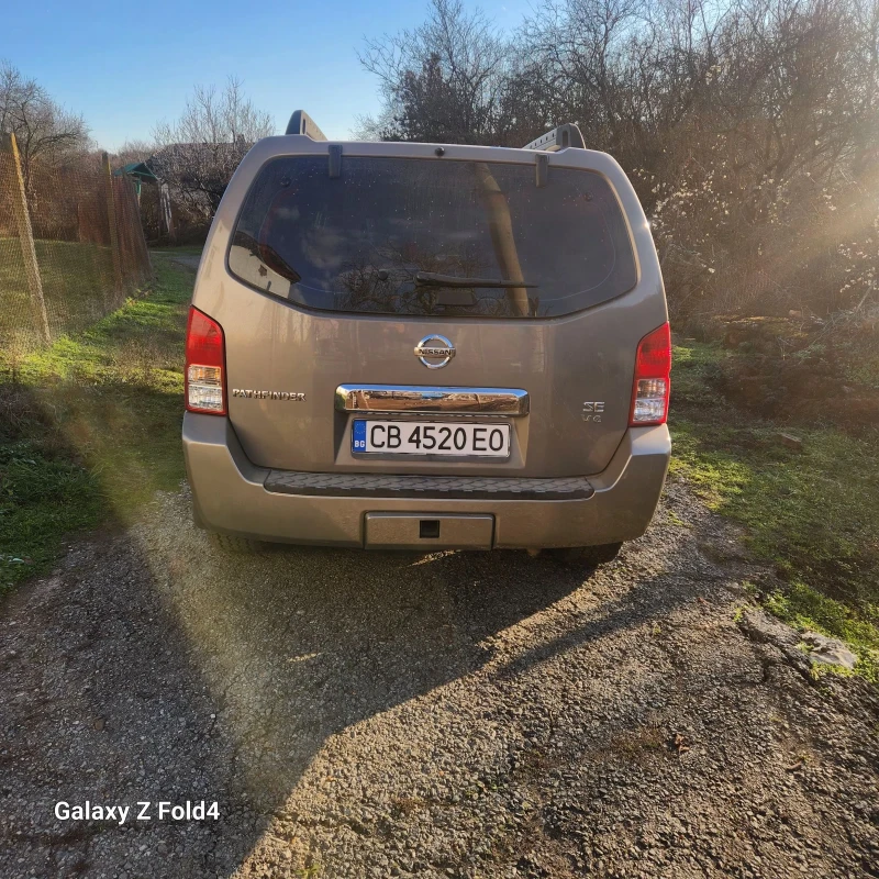 Nissan Pathfinder Джип , снимка 6 - Автомобили и джипове - 52906842