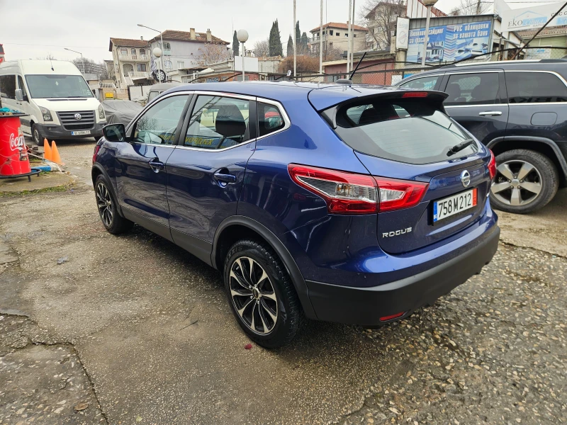 Nissan Qashqai 2.0 4x4, снимка 3 - Автомобили и джипове - 53201586