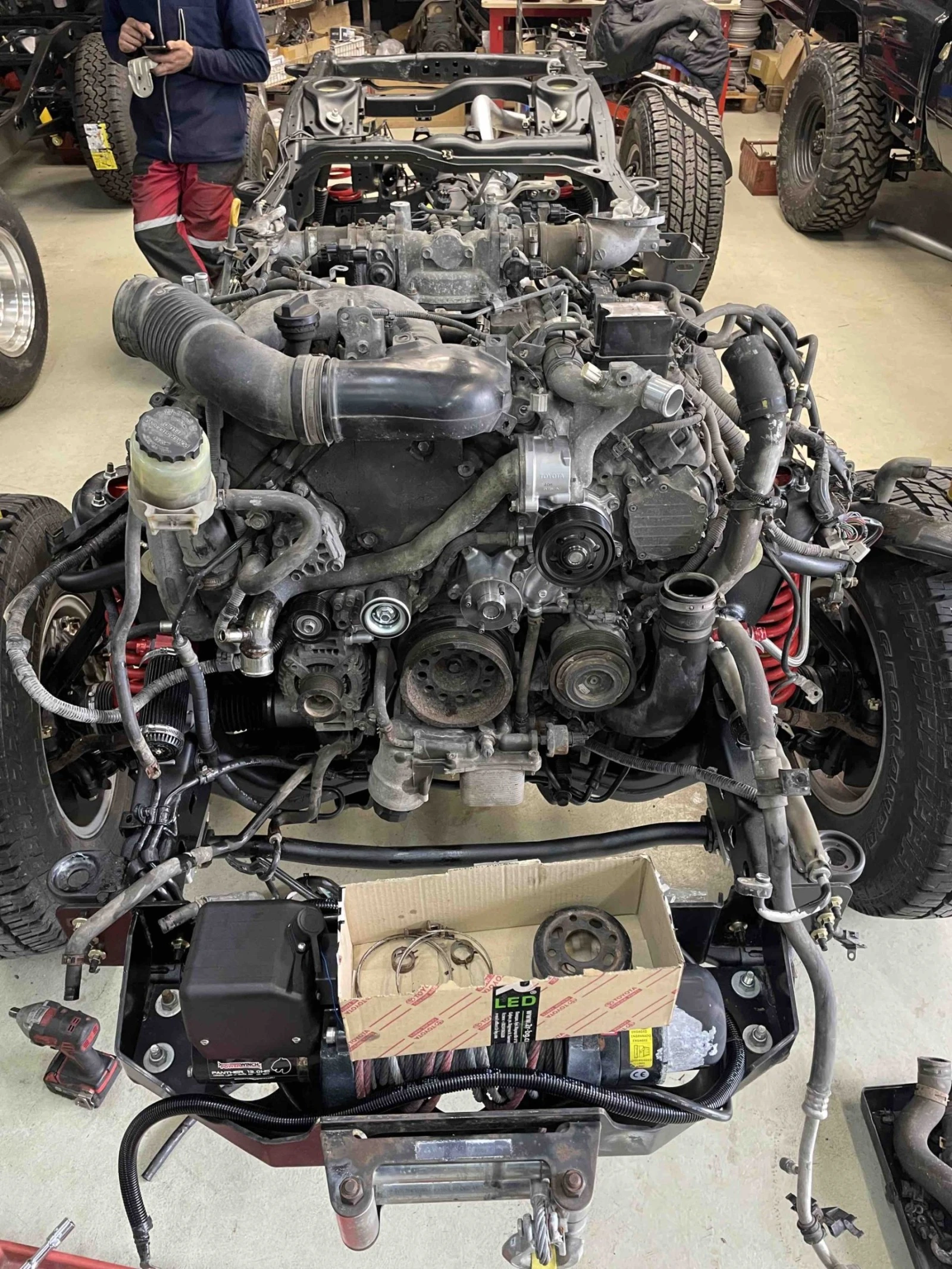 Toyota Land cruiser 200 | Mobile.bg   17