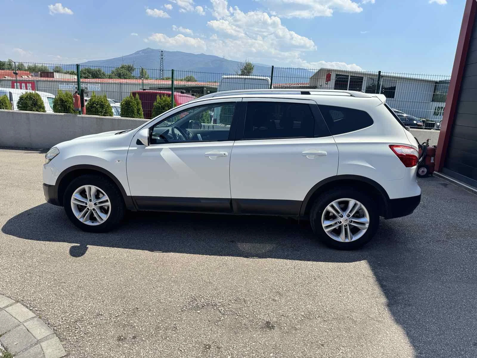 Nissan Qashqai 1.6td. - изображение 7